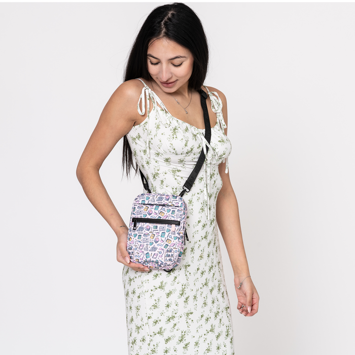 Booktrovert Medium Bag With Tumbler Belt