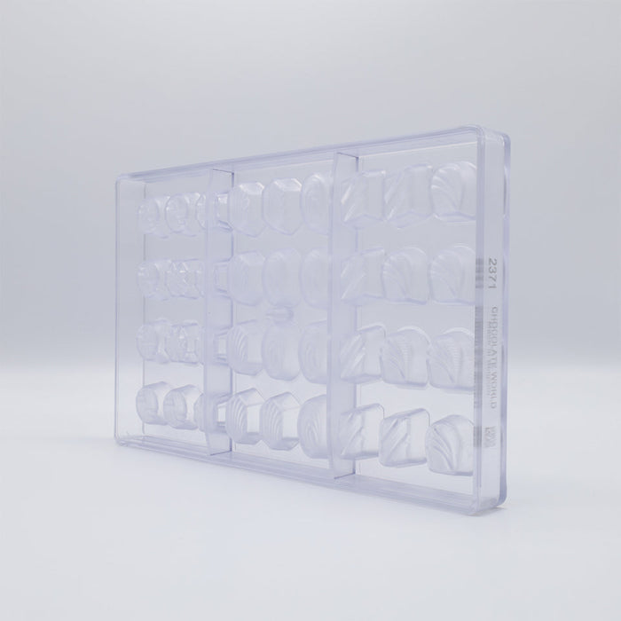 Chocolate World Assortment Small (6 Figures) Polycarbonate Chocolate Mold – ~0.98 x 0.79 x 0.39 in, 18 Cavities