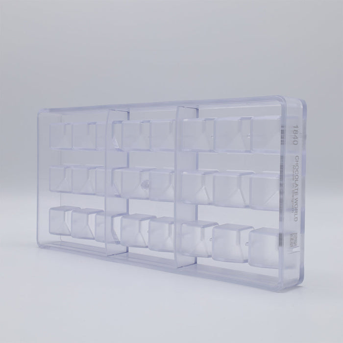 Chocolate World Dan Forgey Polycarbonate Chocolate Mold by Dan Forgey – 0.91 x 0.91 x 0.79 in, 24 Cavities