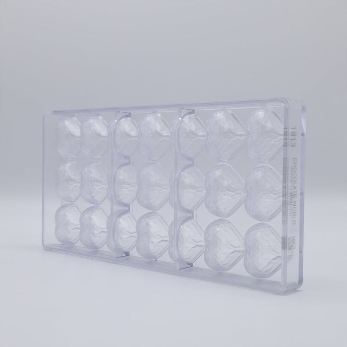 Chocolate World Heart Facet Polycarbonate Chocolate Mold – 1.28 x 1.14 x 0.59 in, 24 Cavities