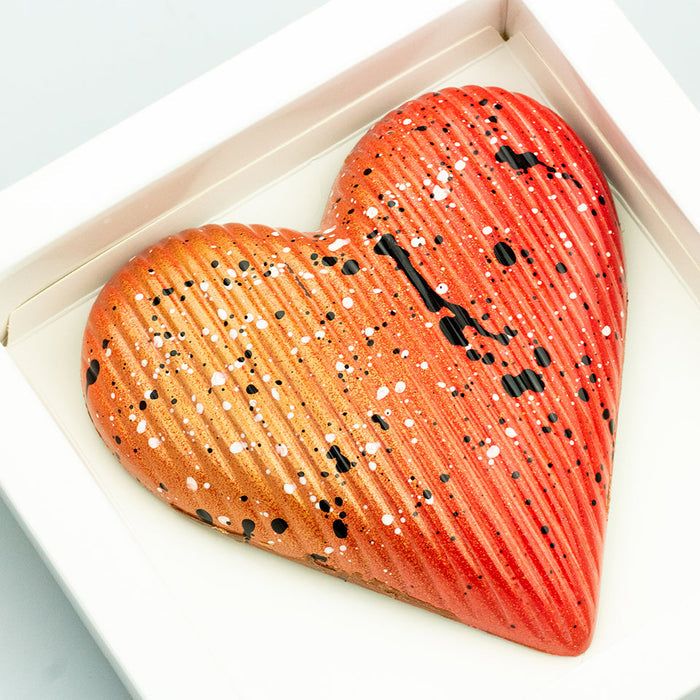 Chocolate World Heart Striped 118mm Polycarbonate Chocolate Mold – 4.65 x 4.33 x 1.77 in, 2 Cavities