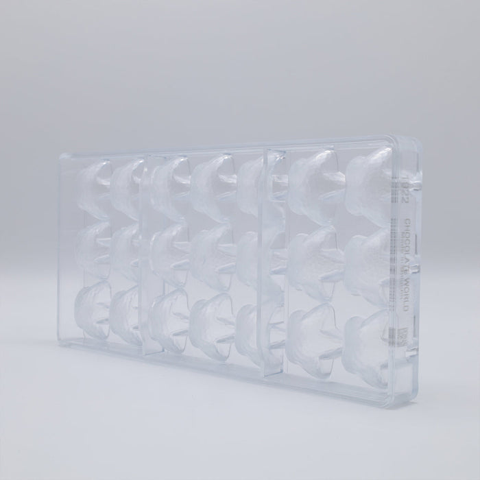 Chocolate World Star Facet Polycarbonate Chocolate Mold – 1.40 x 1.40 x 0.67 in, 21 Cavities