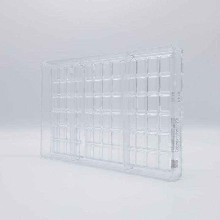 Chocolate World Tablet 4×6 Rectangle Polycarbonate Chocolate Mold – 6.14 x 3.03 x 0.31 in, 3 Cavities