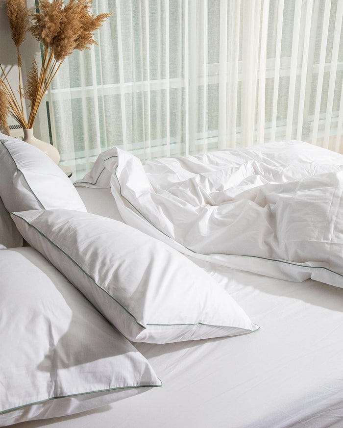Classic Percale Pillowcase 2pcs- White with Jade Green Pipe Edge