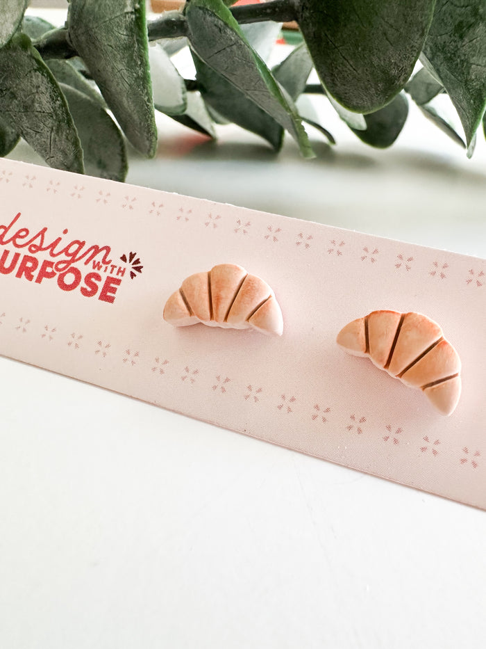 Croissant Stud