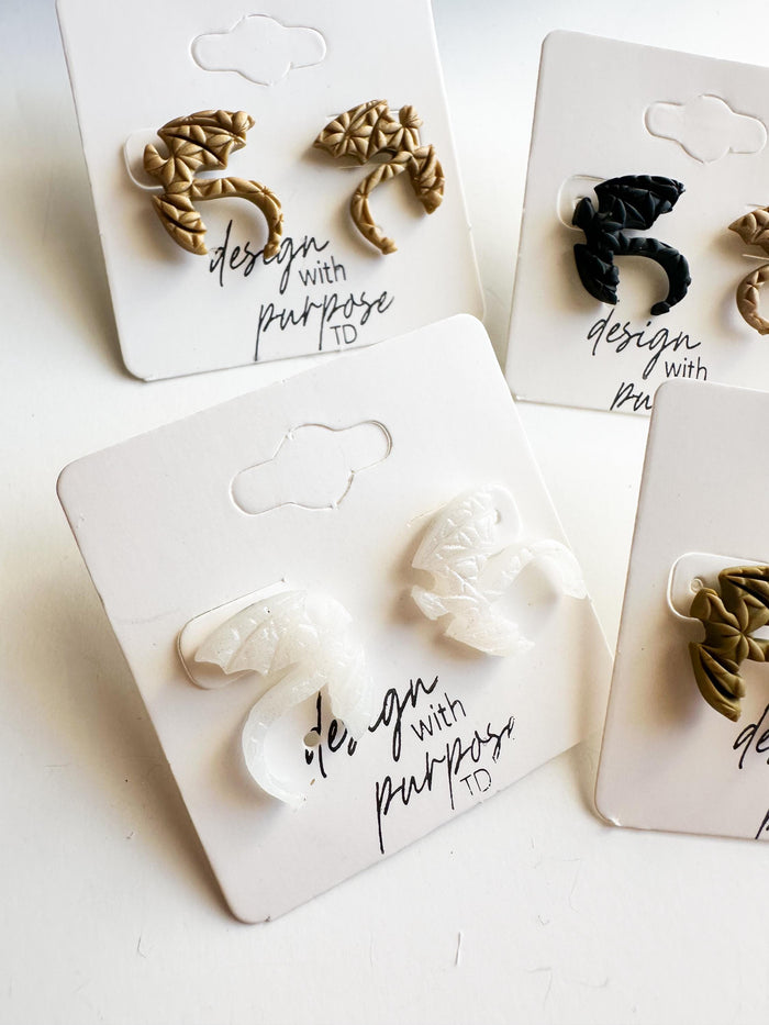 Dragon Studs
