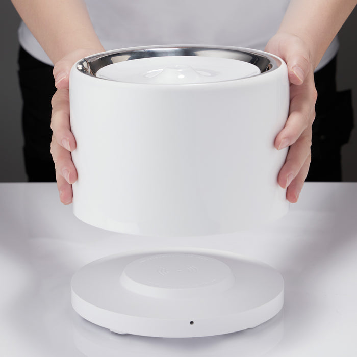 EverSweet 3 Pro UVC Pet Water Fountain showing detachable design with the main unit lifted from the base