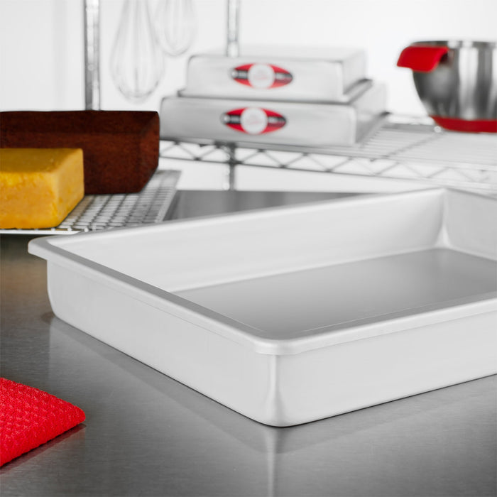 Fat Daddio's Anodized Aluminum Sheet Cake Pan, 10 in x 15 in x 2 in
