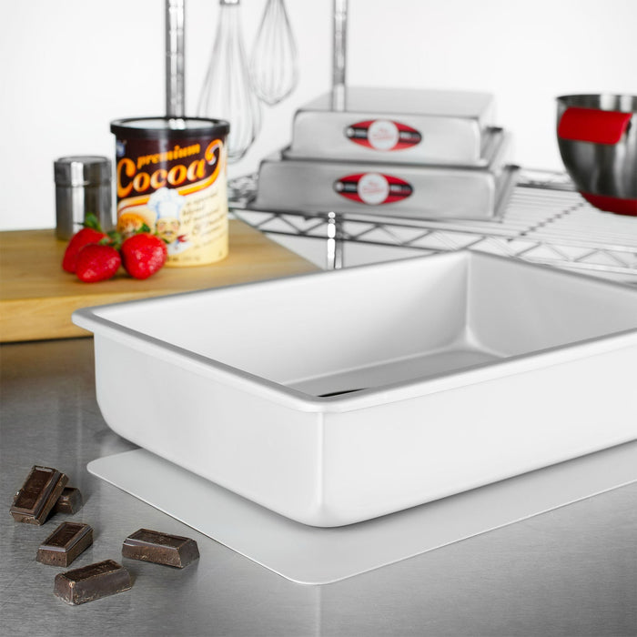 Fat Daddio's Anodized Aluminum Sheet Cake Pan, 9 in x 13 in x 3 in