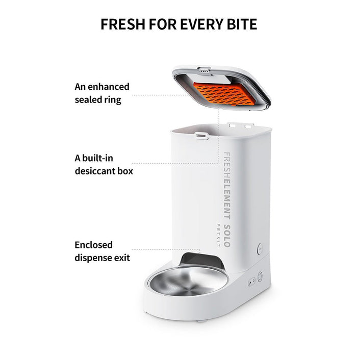 PETKIT Fresh Element Solo automatic cat feeder, automatic dispenser featuring sealed ring, built-in desiccant box, and enclosed food outlet for freshness