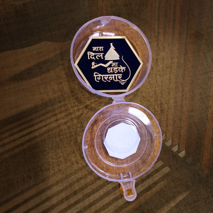Girnar diamond shape fridge magnet (3X2.5 inches)