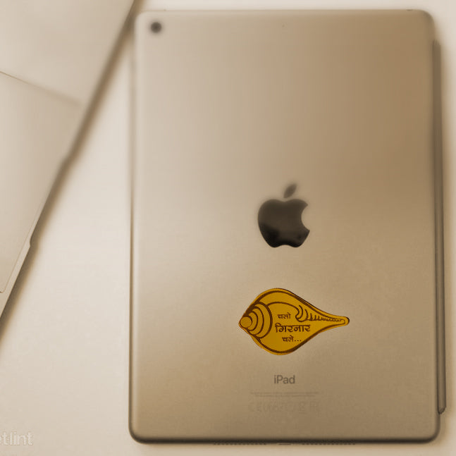 Girnar acrylic gold sticker Hindi shankh - Girnar Darshan