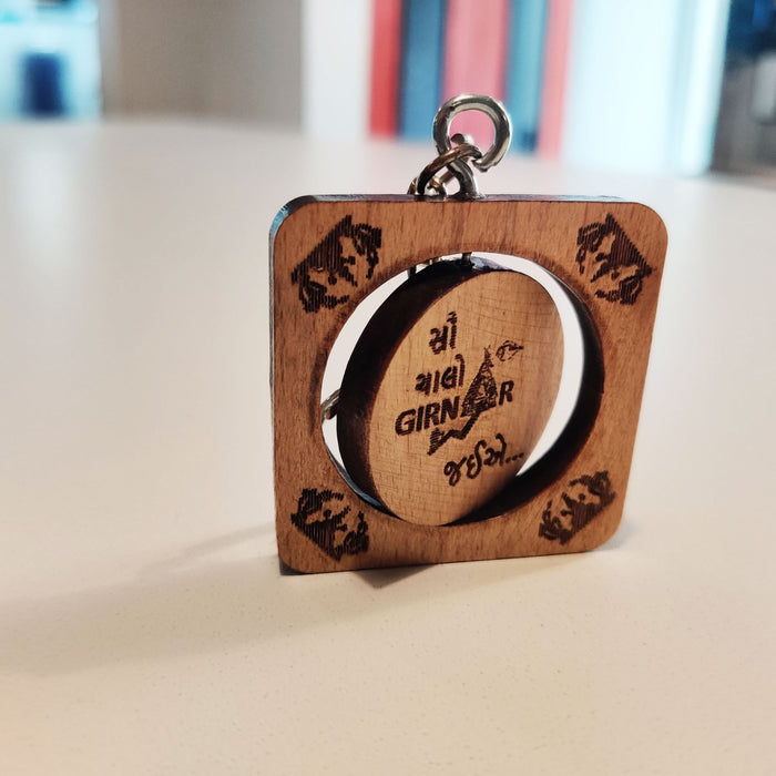 Girnar wooden square disc key chain - Hin/Guj - Girnar Darshan Jain devotional product
