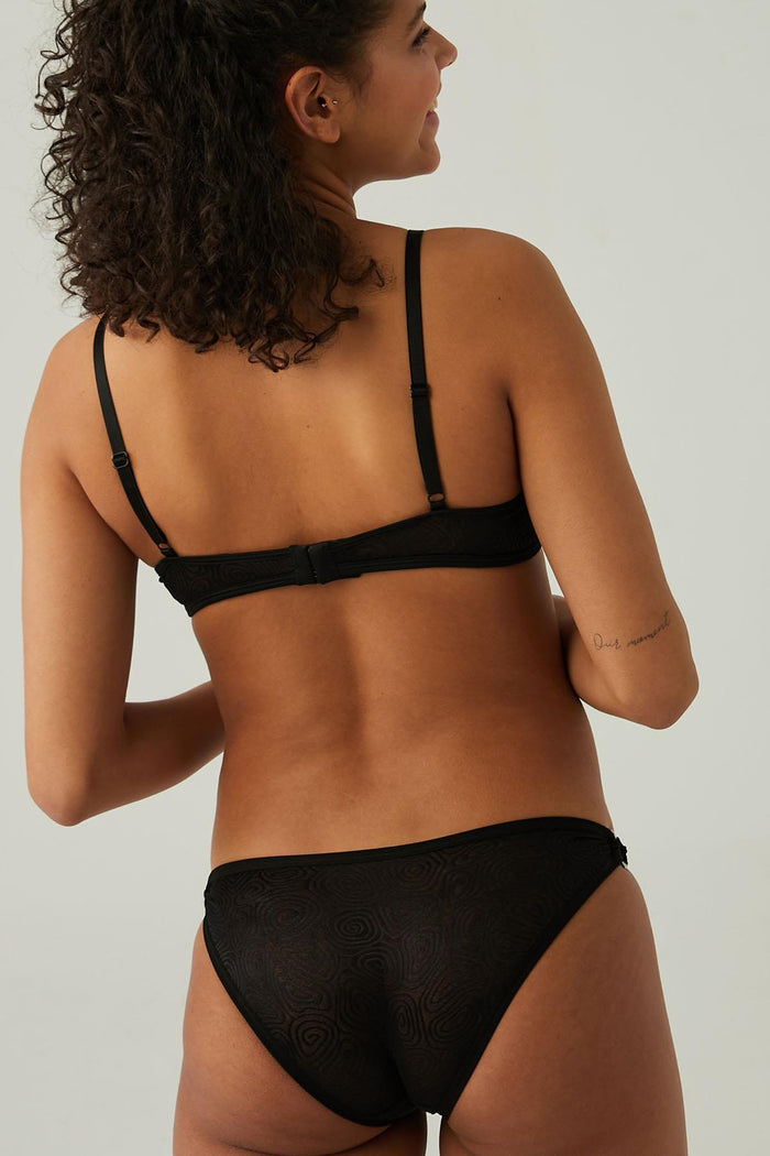Lined Buckle Bra Panty Set