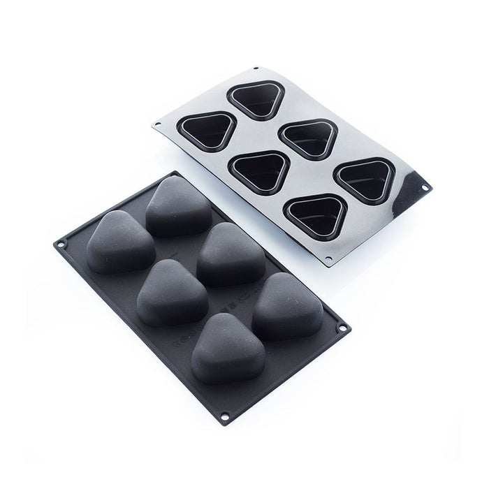 Martellato 30SIL507 black silicone triangle mold with 6 cavities