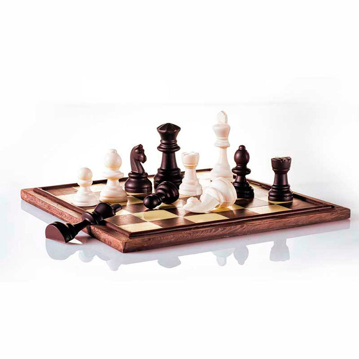 Martellato chess game chocolate mold producing detailed chocolate chess pieces