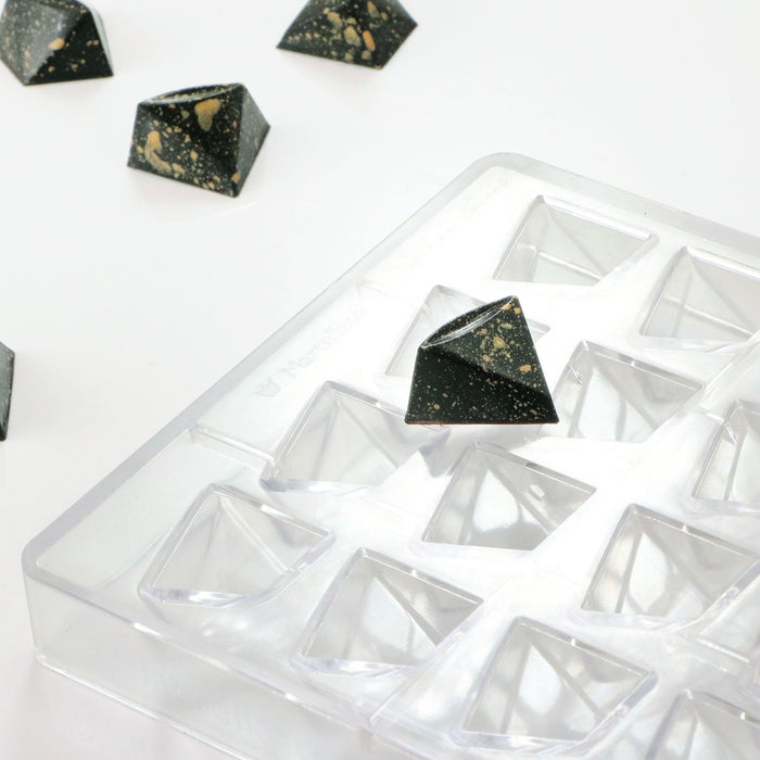 Martellato Hope polycarbonate praline chocolate mold with geometric design (View 2)