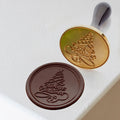 Martellato Merry Christmas Tree chocolate stamp Ø60 mm product image,
Martellato Christmas tree decorating stamp designed by Frank Haasnoot,
Martellato chocolate stamp for creating festive Christmas tree decorations