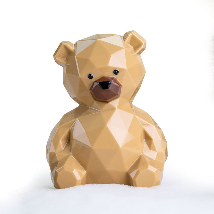MA3014 Martellato teddy bear polycarbonate chocolate mould creating a 3D chocolate figure