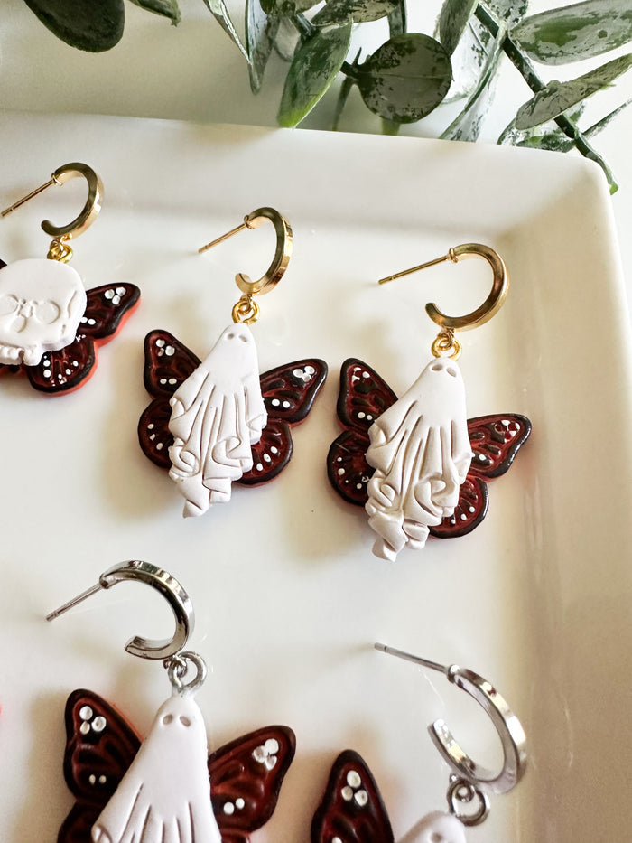 Monarch Ghost and Skulls