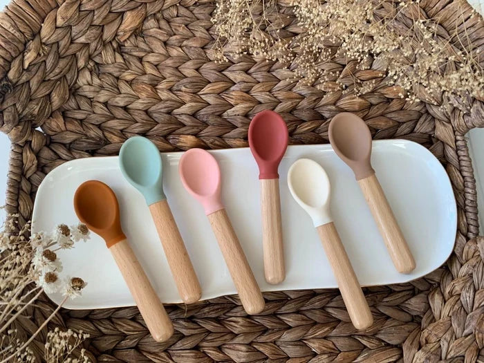 Personalized Silicone Baby Spoon – BPA-Free Feeding Gift