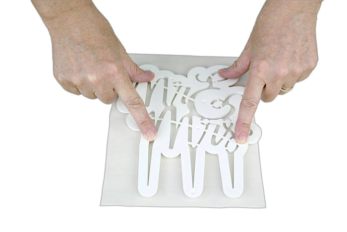 PME Mr & Mrs Script Cake Topper Cutter – 7.3 × 7.7 in