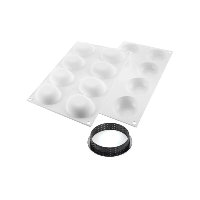 Silikomart Tarte Ring Palet set with silicone mold and 8 metal rings, Perforated stainless steel tartlet rings dia70mm detail view, Complete tartlet baking set showing silicone base and rings