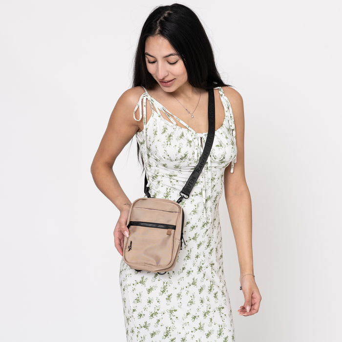 Tan Medium Bag With Tumbler Belt