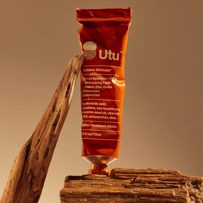 Utu Daily Mineral Face Sunscreen Moisturizer, SPF 30 (0.6 fl oz)