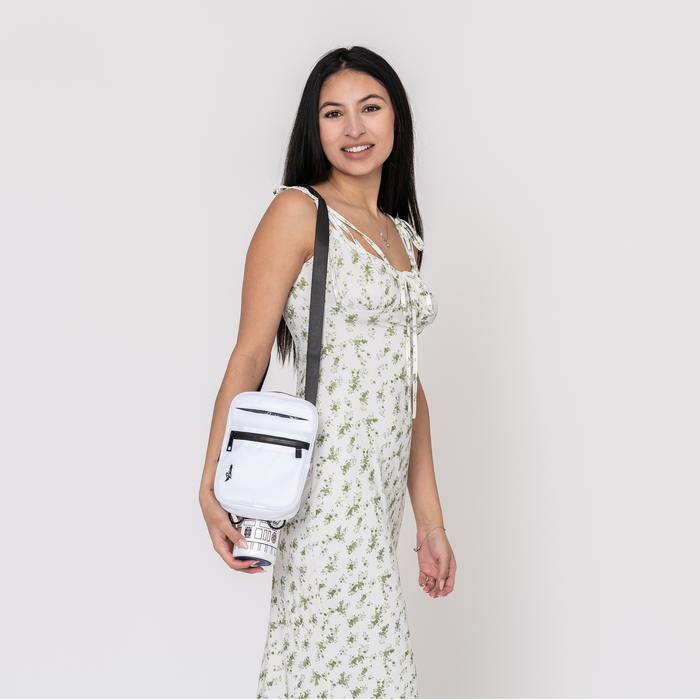 White Medium Bag With Tumbler Belt