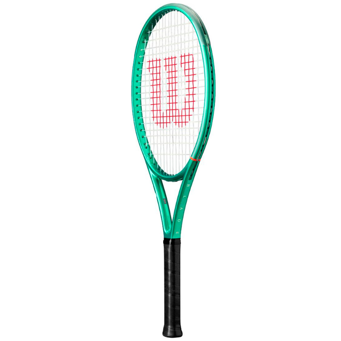 Wilson 2026 Blade 26 V10 Junior Tennis Racquet