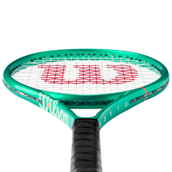 Wilson 2026 Blade 26 V10 Junior Tennis Racquet